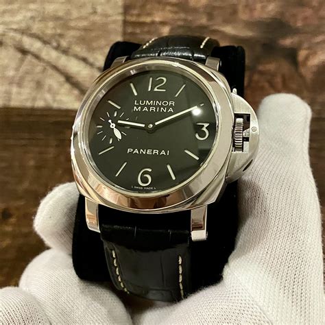 Panerai pam111 price